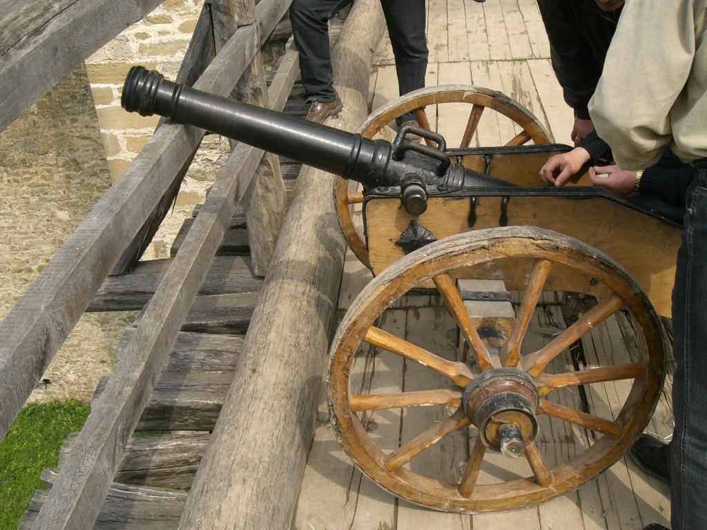 Старинная пушка - Хотинская крепость (фотографии EVG'а)