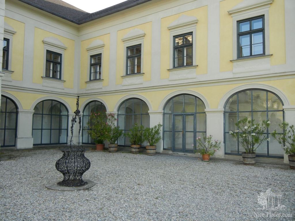 Ажурный колодец - Киттзее, или как выглядит Австрийская деревня