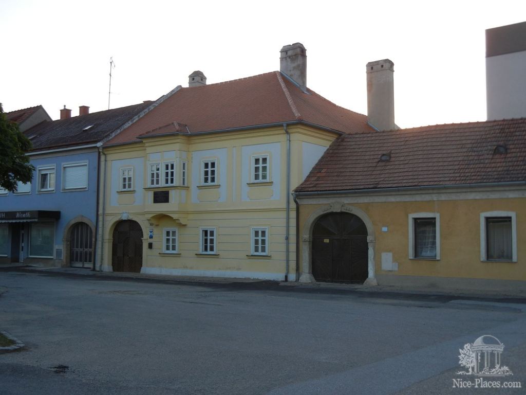 Интересные старинные домики - Киттзее, или как выглядит Австрийская деревня