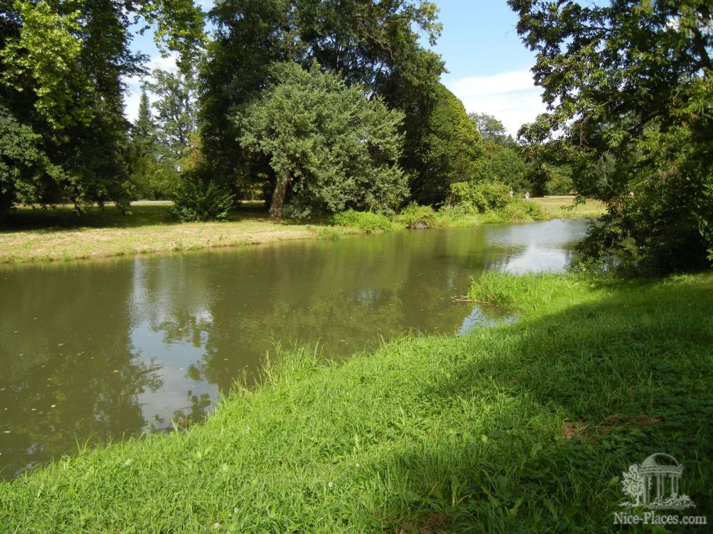 Фото 2 - Ледницкий замок в Чехии. Часть 2. Парк