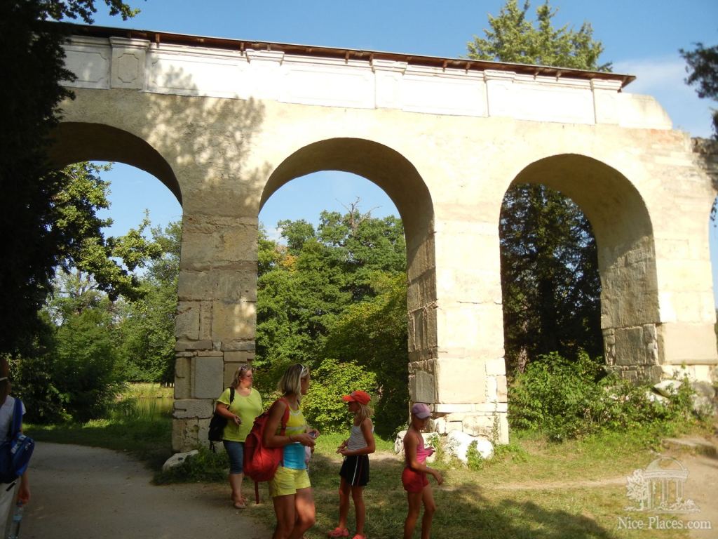 Фото 41 - Ледницкий замок в Чехии. Часть 2. Парк