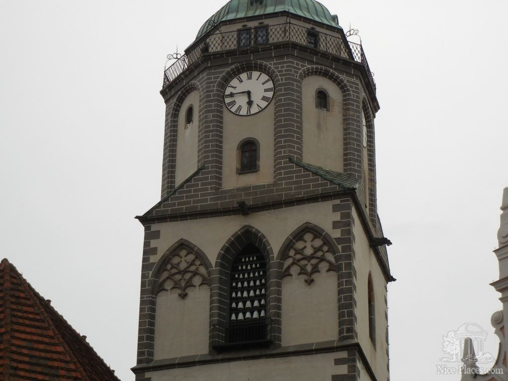 Колокольня Фрауенкирхе. Колокольчики звонили в 18:30 по местному времени - Мейсен - саксонская Швейцария