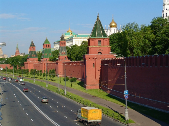 Кремлевские стены - Московский Кремль