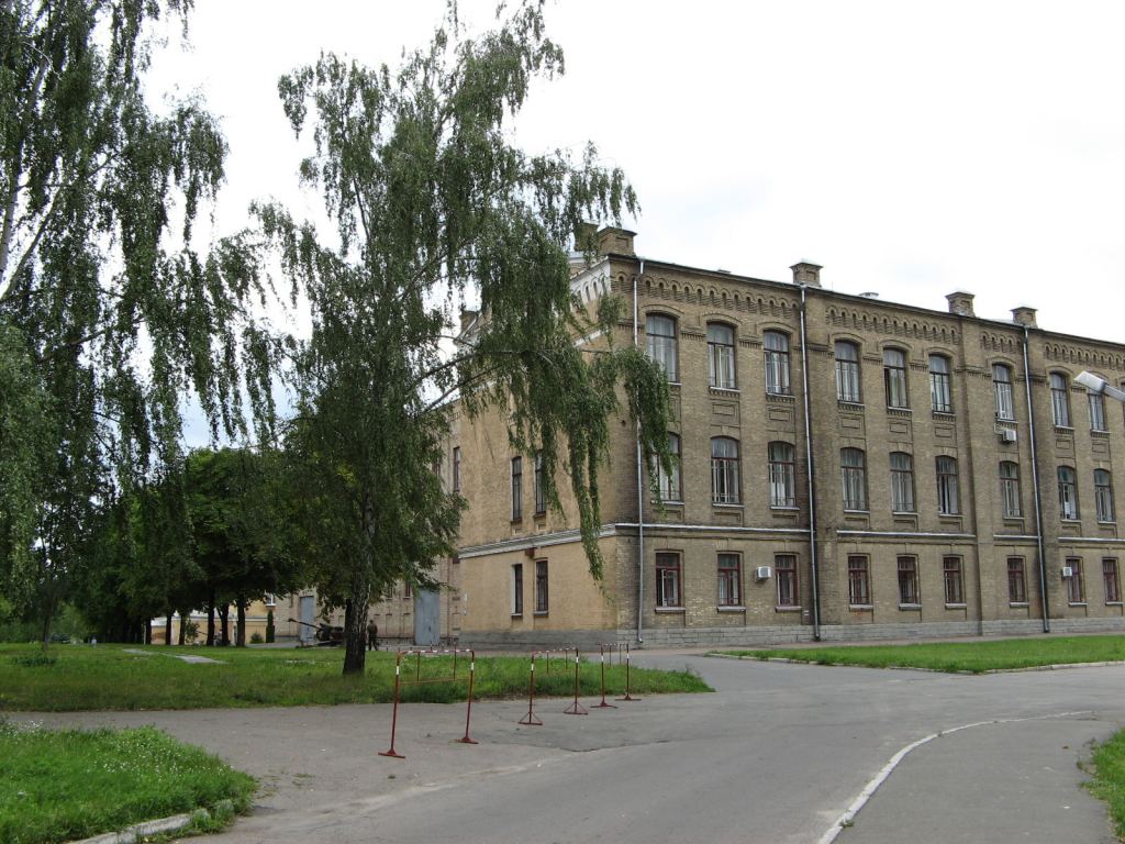 Фото 1 - Музей военной техники (Киев)