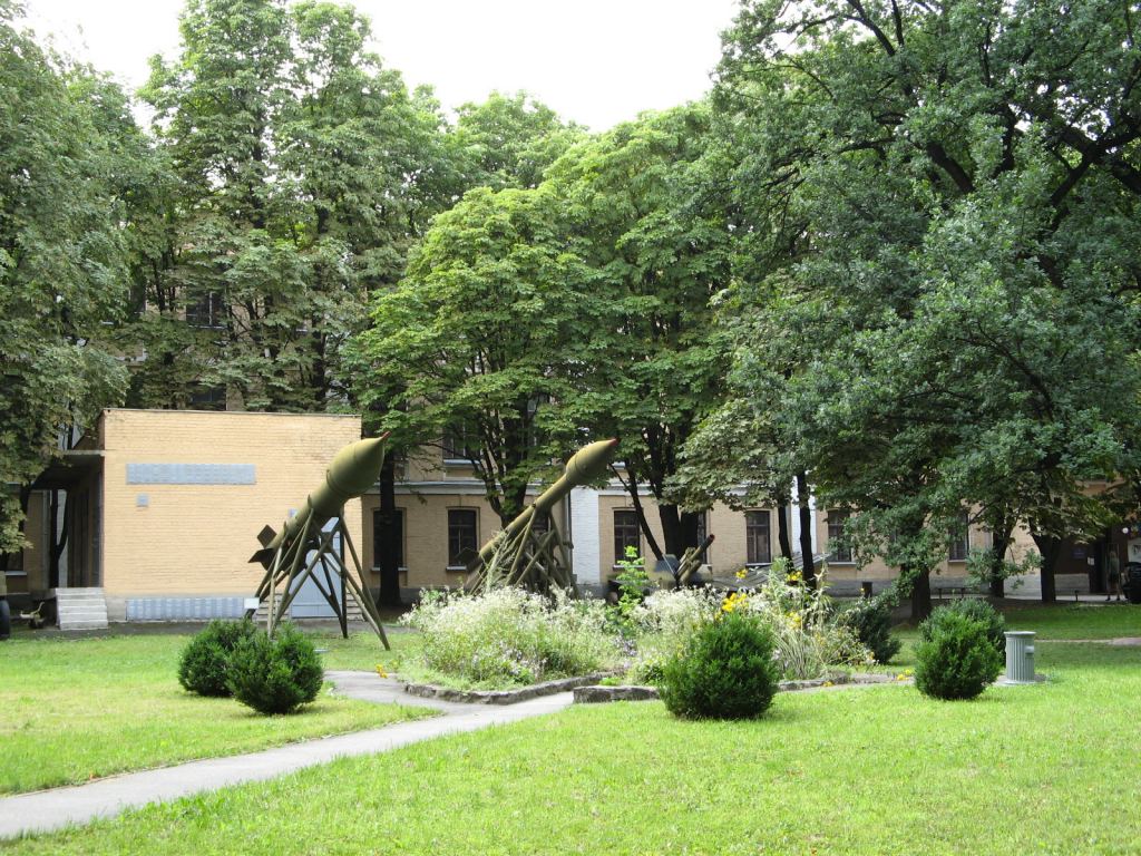 Фото 29 - Музей военной техники (Киев)