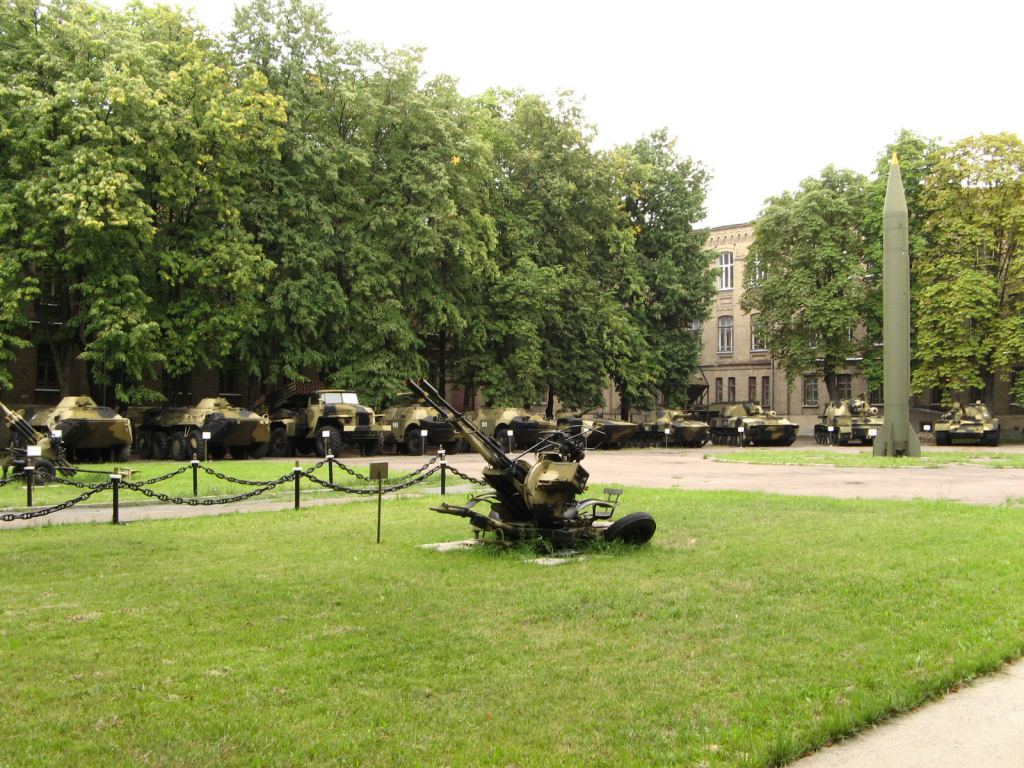 Фото 67 - Музей военной техники (Киев)