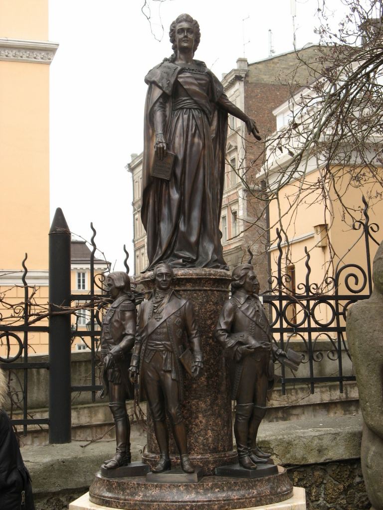 Фото 2 - Дворик литературного музея