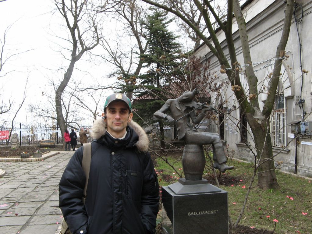 Фото 4 - Дворик литературного музея