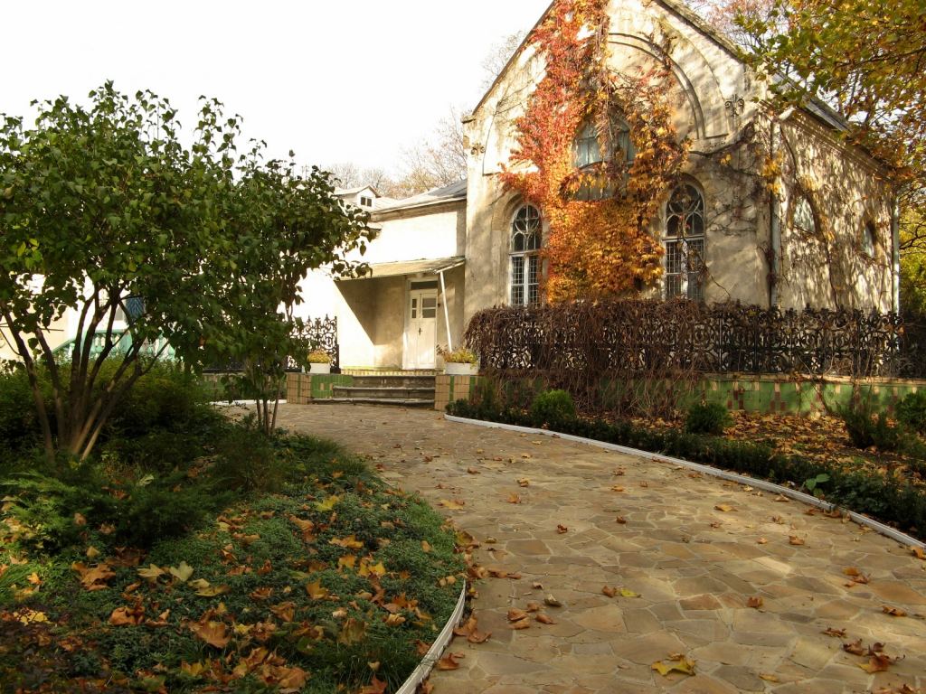 Санаторий "Одесса". Живописный домик - Парки в санаториях Одессы