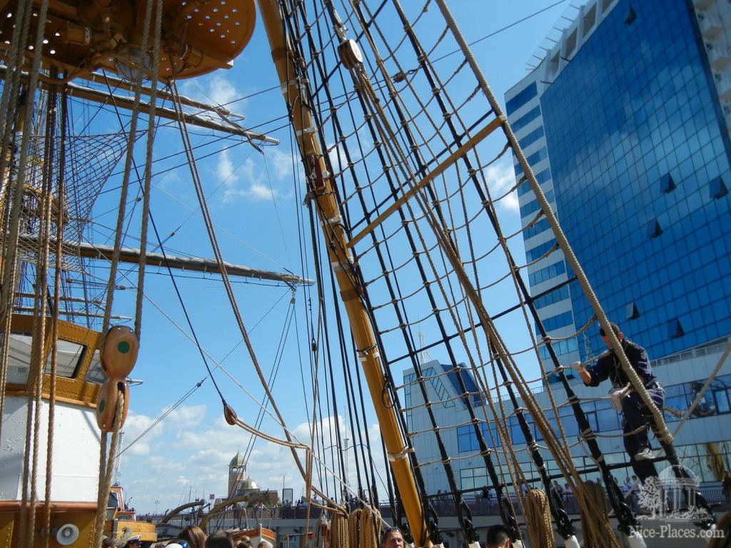 Фото 38 - Парусник Amerigo Vespucci в Одессе