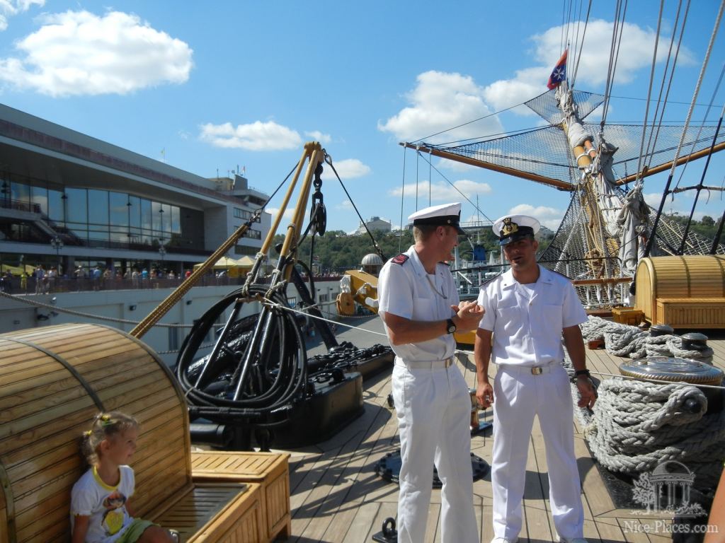 Фото 39 - Парусник Amerigo Vespucci в Одессе