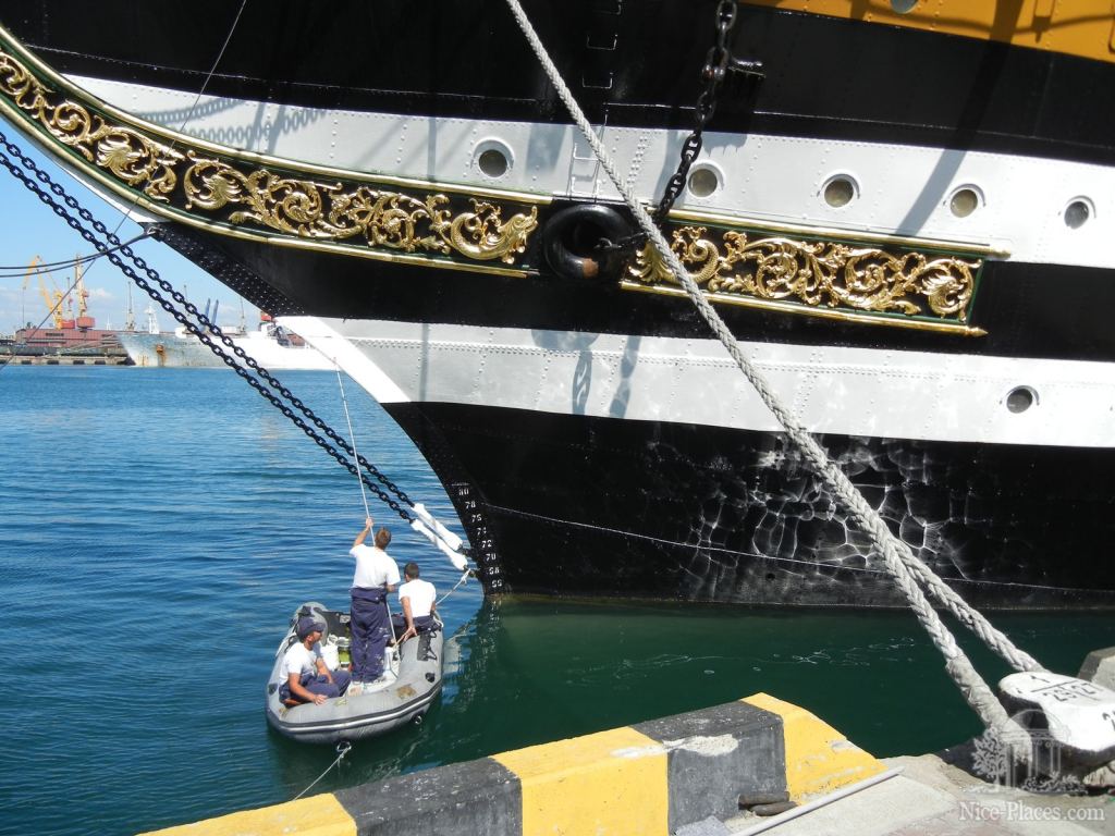 Фото 41 - Парусник Amerigo Vespucci в Одессе