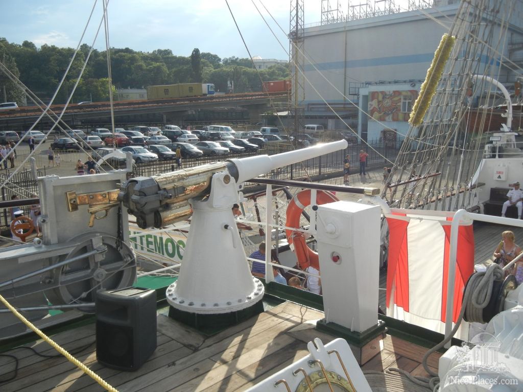 Фото 11 - Впервые в Одессе Мексиканский парусник "Cuauhtemoc"