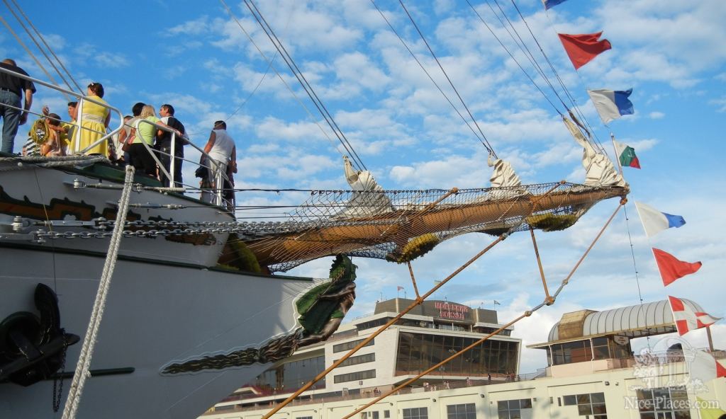 Фото 23 - Впервые в Одессе Мексиканский парусник "Cuauhtemoc"
