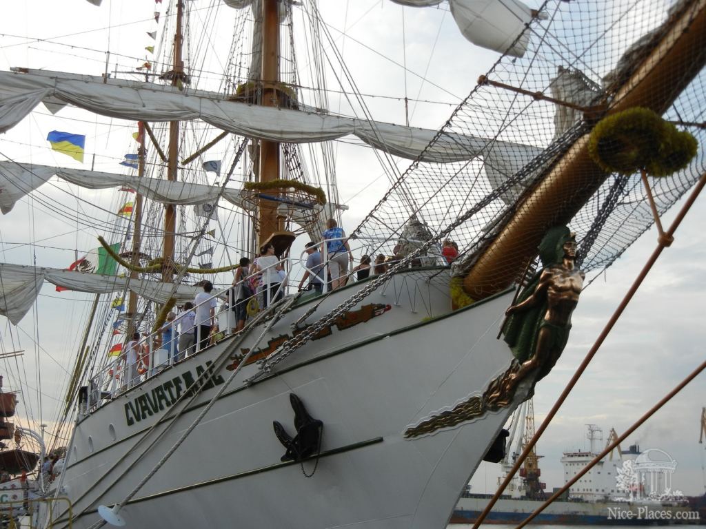 Фото 27 - Впервые в Одессе Мексиканский парусник "Cuauhtemoc"