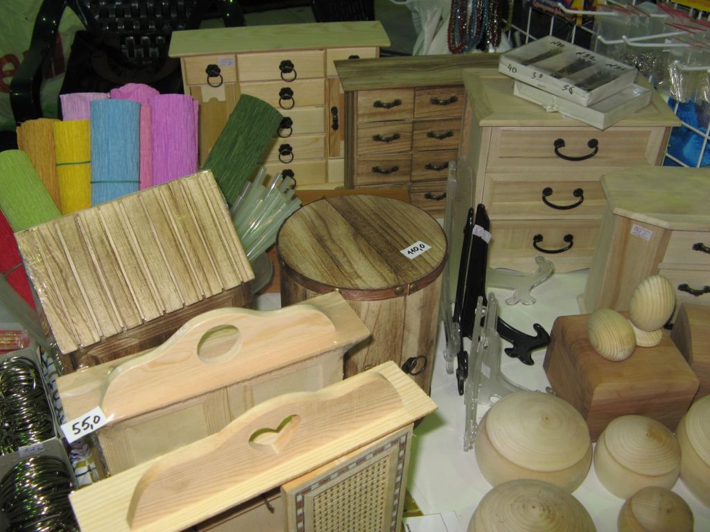 Деревянные изделия - Выставка-ярмарка "Золотые ручки 2010"