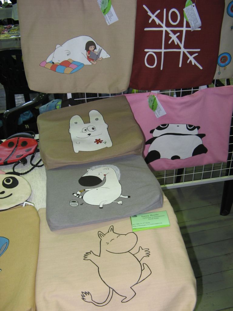 Сумки ручной работы с аппликацией - Выставка-ярмарка "Золотые ручки 2010"