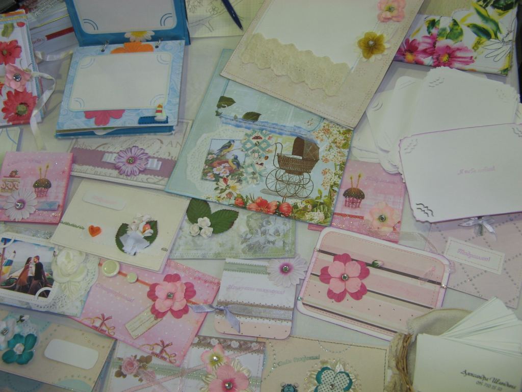 Открытки, рамки и фото-альбомы ручной работы - Выставка-ярмарка "Золотые ручки 2010"