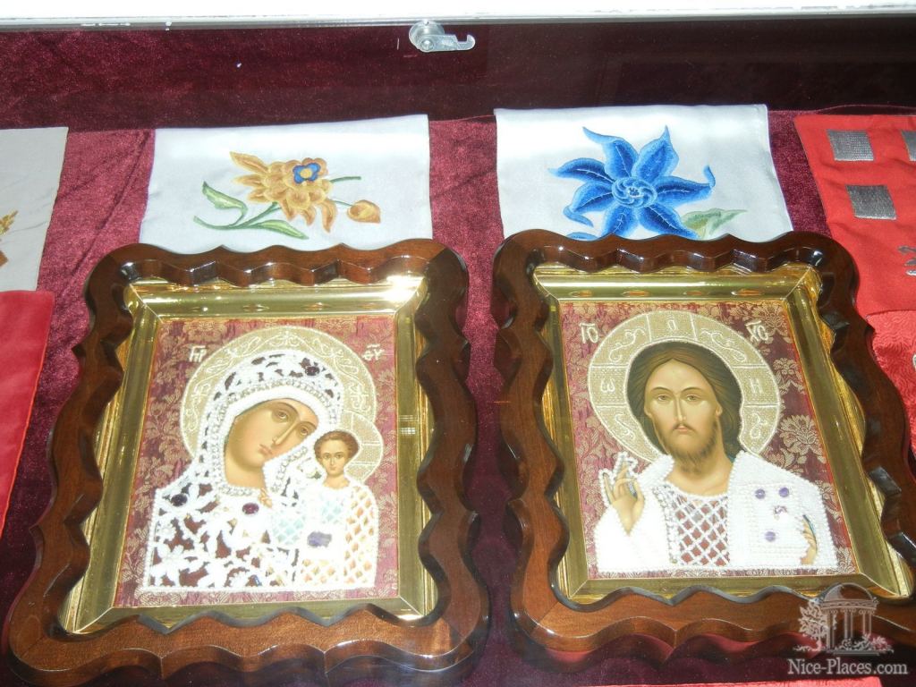 Фото 12 - Выставка вышитых икон в Архангело-Михайловском женском монастыре