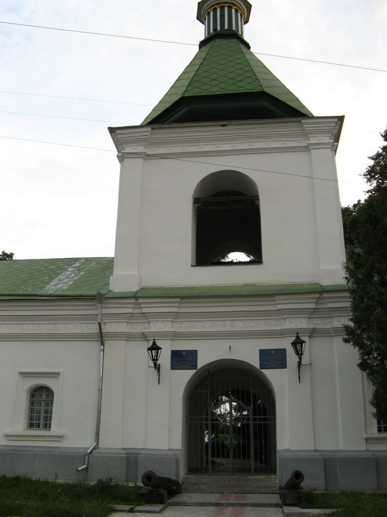 Переяслав-Хмельницкий. Музей истории архитектуры Переяслава и музей национальной одежды Средней Надднипрянщины - г.Переяслав-Хмельницкий