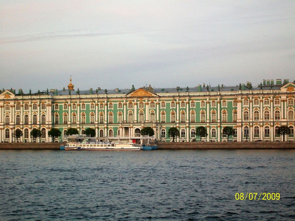 Санкт-Петербург. Эрмитаж - крупнейший музей мира. - Экскурсия в Петербург: улицы, каналы, архитектура