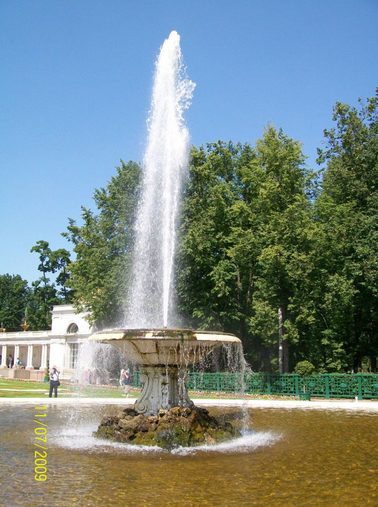 Фонтан-чаша - Дворцово-парковый комплекс Петергоф