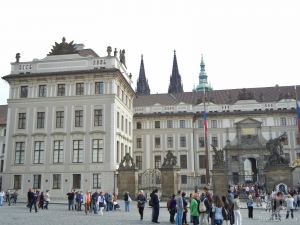 Резиденция президента Чехии - Прага. Левый берег. Градчаны