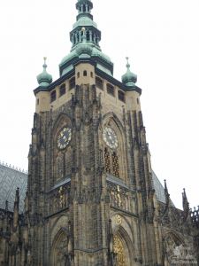 Часовая башня собора - Прага. Левый берег. Градчаны