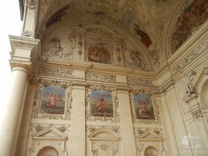 В Вальдштейнском саду - Прага. Левый берег. Градчаны