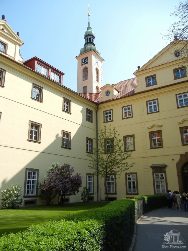 Фото 94 - Прага. Правый берег, старый град, Карлов мост