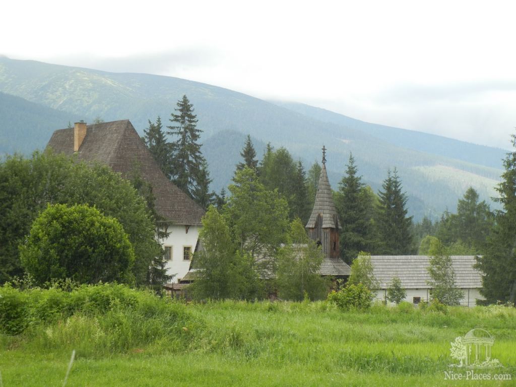 Фото 1 - Музей Липтовской деревни в Прибылине