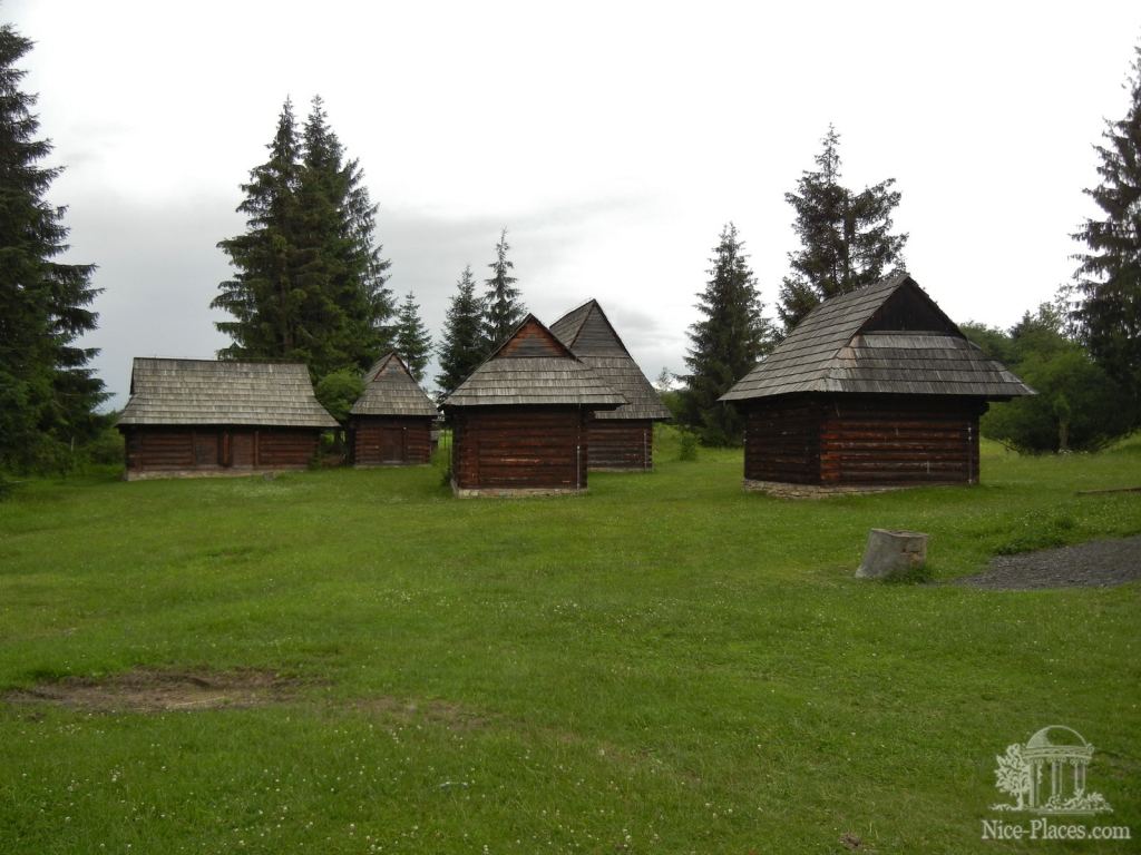 Фото 2 - Музей Липтовской деревни в Прибылине
