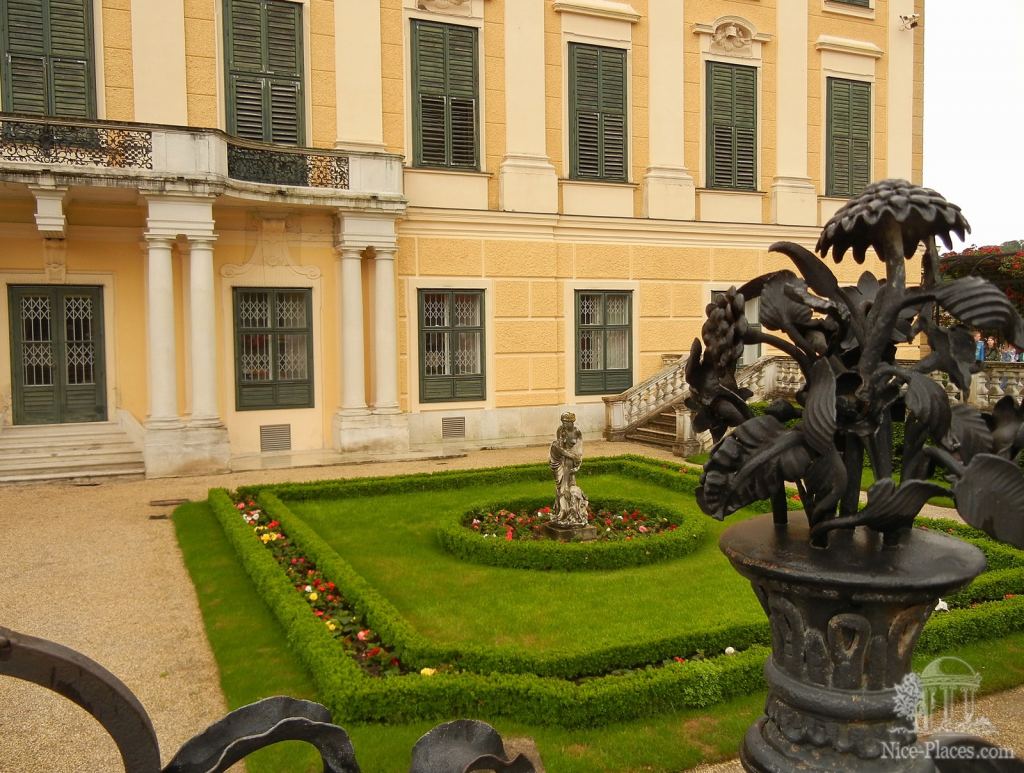 Фото 21 - Дворец Шенбрунн в Вене