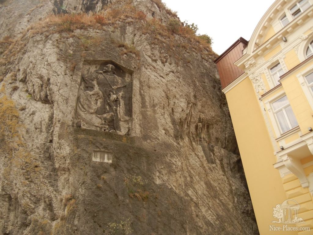 Фото 2 - Тренчин - жемчужина Поважья