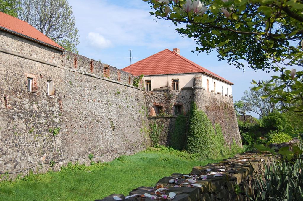 Фото 24 - Ужгород. Ужгородский замок и музеи (автор Владимир Беспалов)