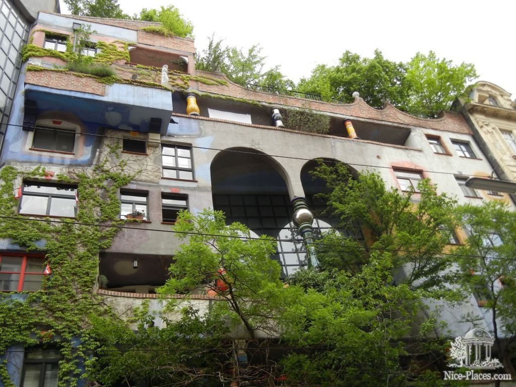 А что же будет через 3-5 лет. Увидим ли мы за деревьями дом :) - И снова неповторимая Вена