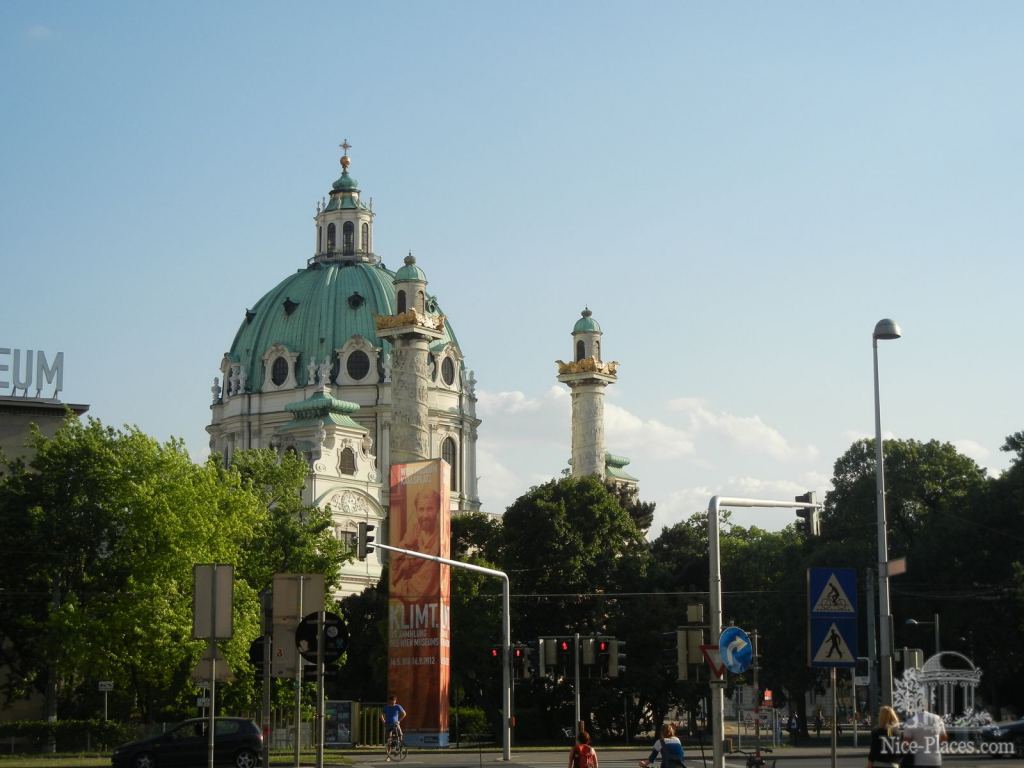 Карлскирхе сбоку - И снова неповторимая Вена