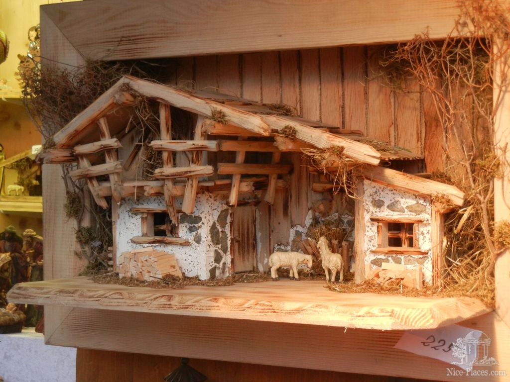 Вот такой вертеп ручной работы всего за 225 евро - Рождество в Вене 2012 - фотоотчет очевидцев