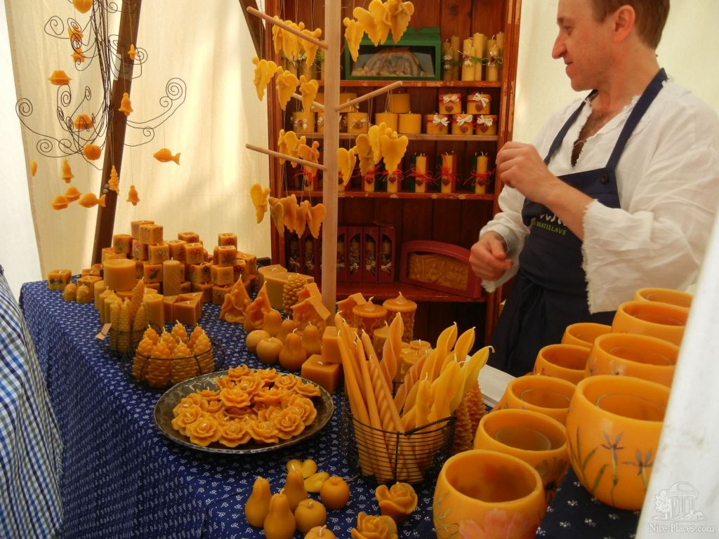 Фото 3 - Ярмарка "Дни народного творчества в Словакии" 2012