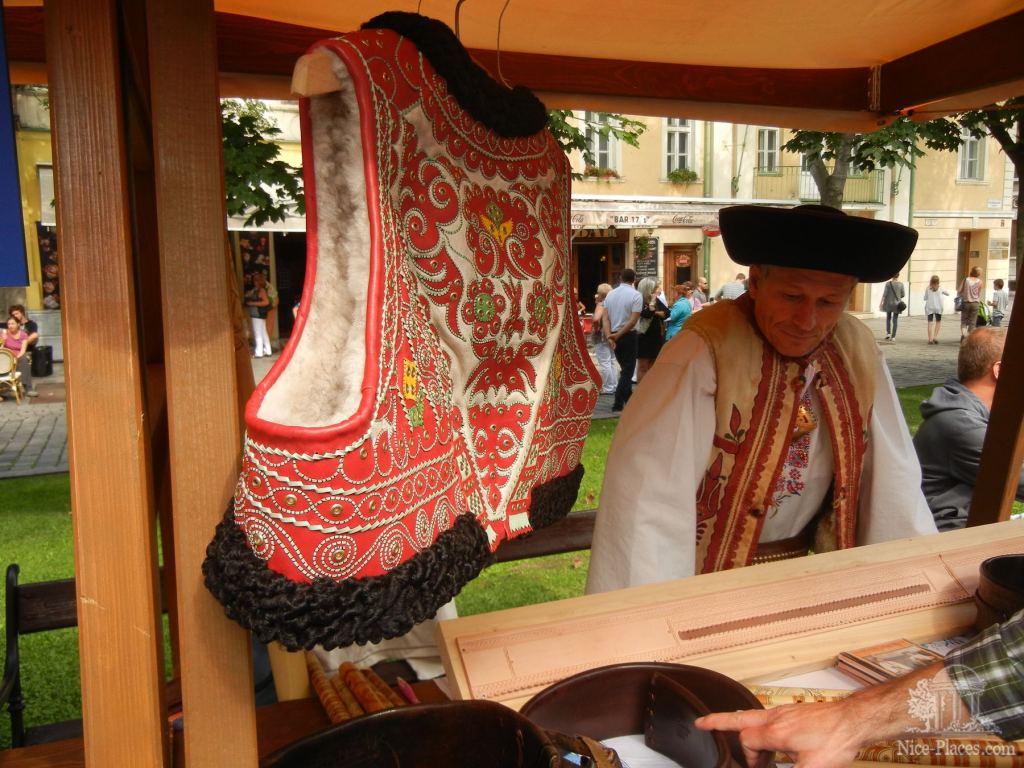 Фото 21 - Ярмарка "Дни народного творчества в Словакии" 2012
