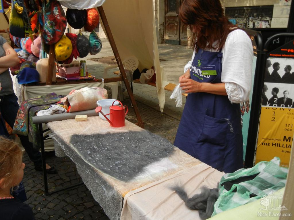 Фото 33 - Ярмарка "Дни народного творчества в Словакии" 2012