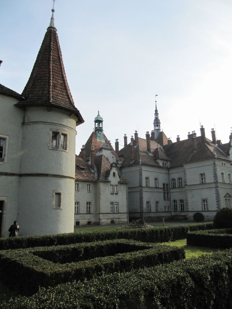 Фото 8 - Карпаты. Замок Шенборнов в Чинадиево