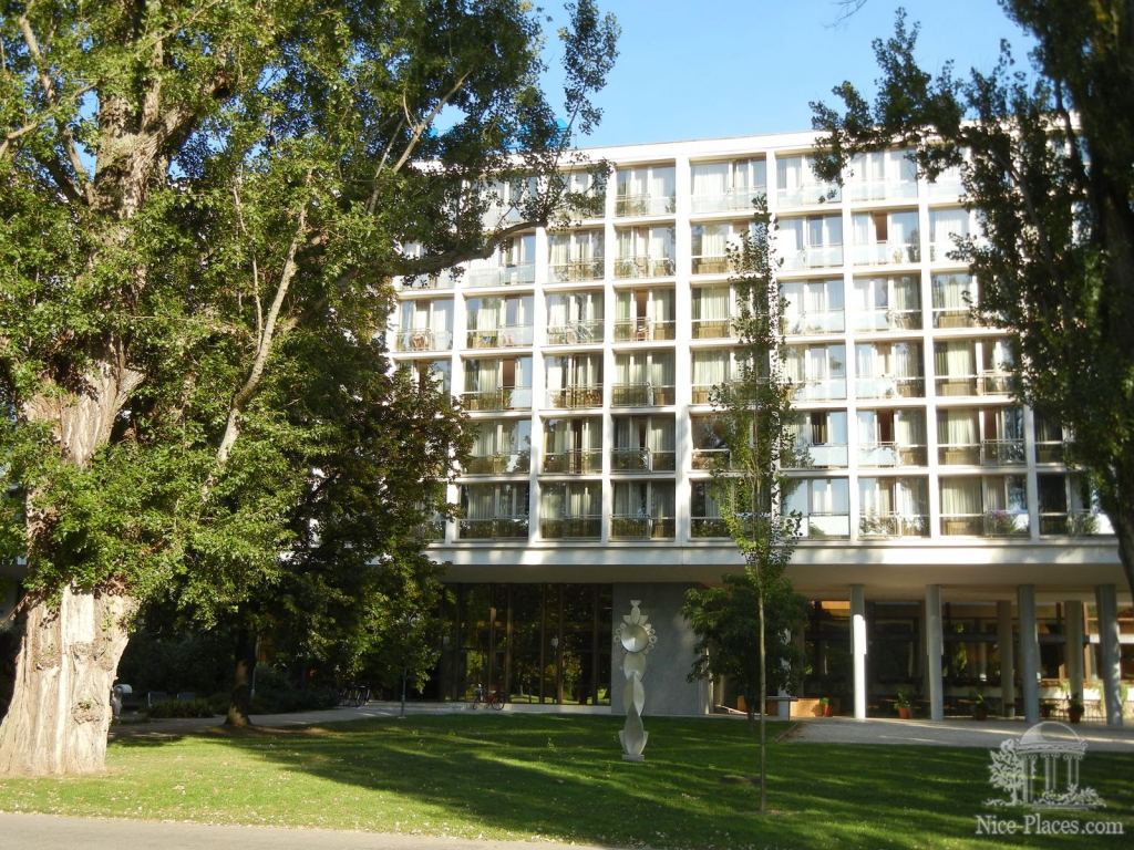 Санаторий на Купельном острове - Пьештяны - красивейший бальнеологический курорт Словакии