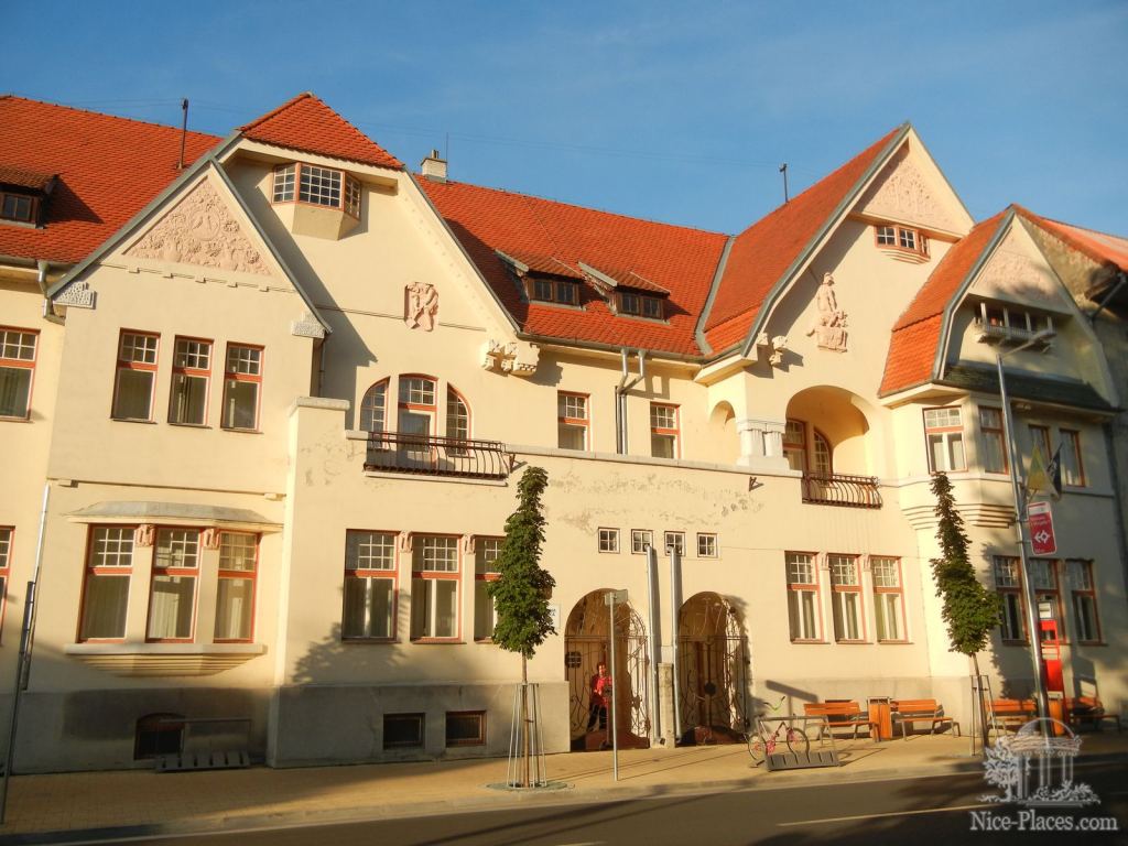 Чье-то посольство в Пьештянах - Пьештяны - красивейший бальнеологический курорт Словакии