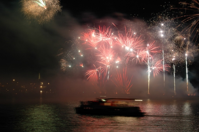 Фото 6 - Пиротехническое шоу