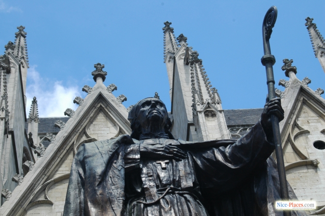 Фото 9 - Кафедральный собор Святого Михаила - крупнейший собор Брюсселя